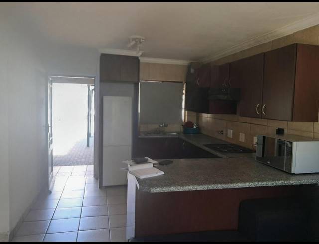 2 BEDROOM CLUSTER FOR SALE IN BERGSIG